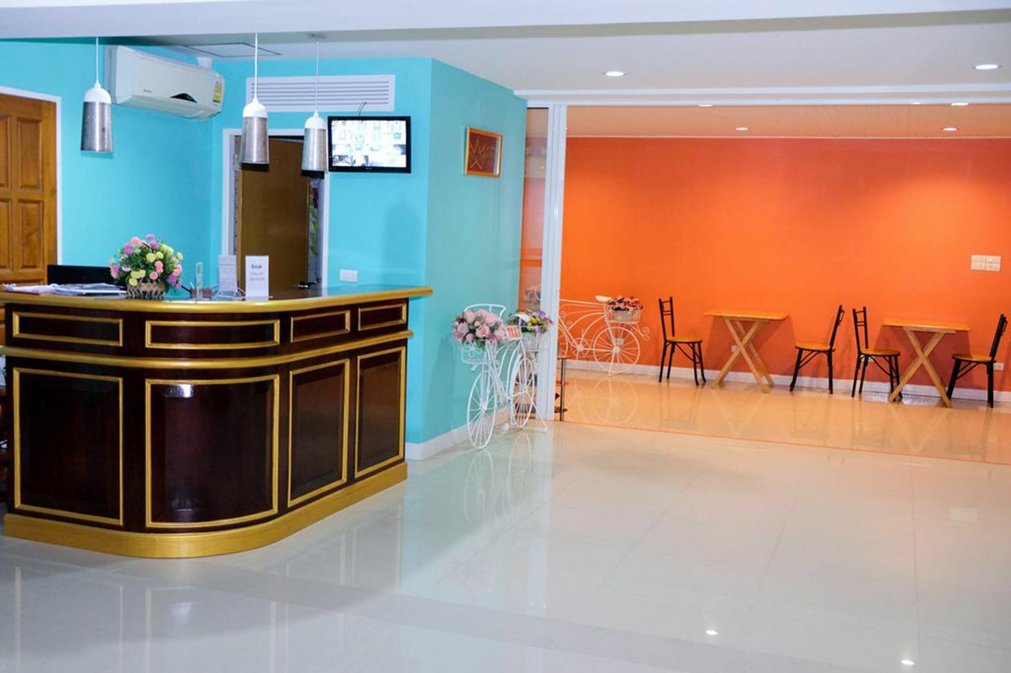 Raya Rawai Place Экстерьер фото