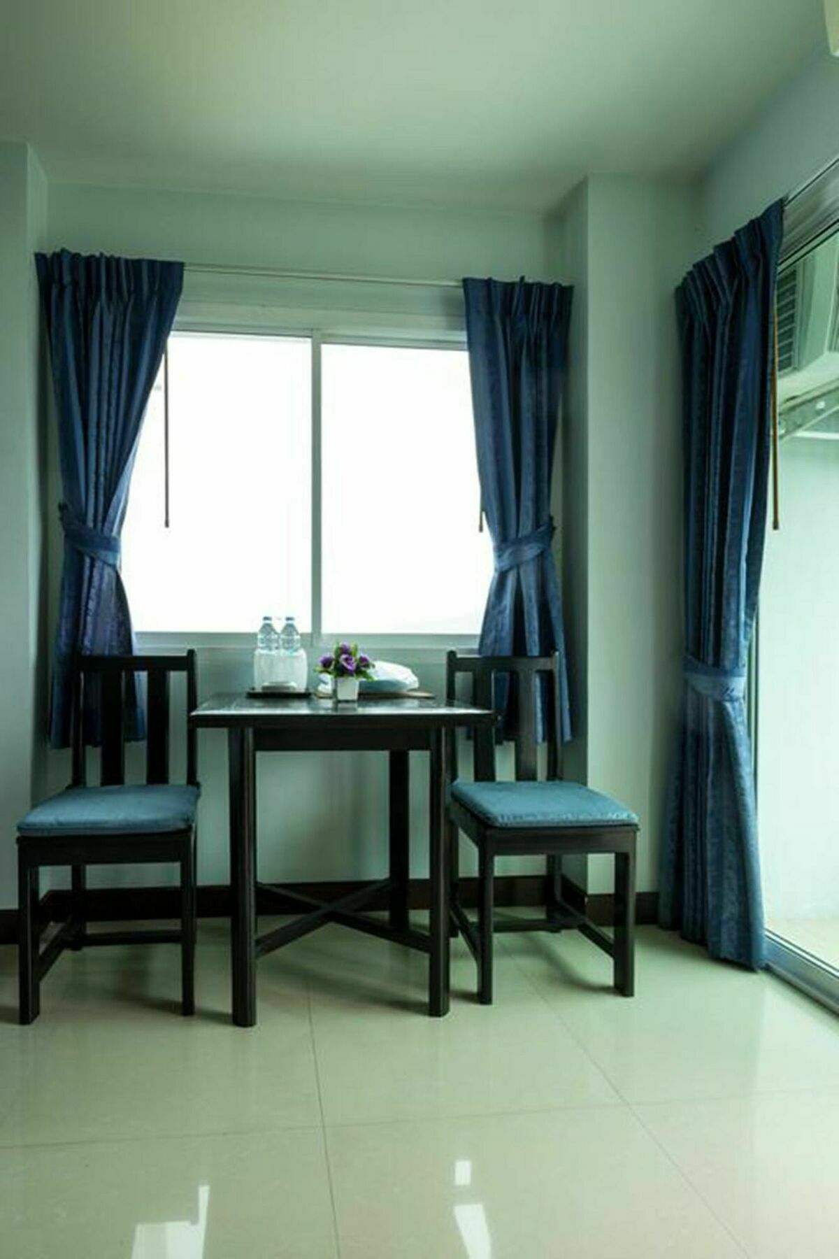 Raya Rawai Place Экстерьер фото